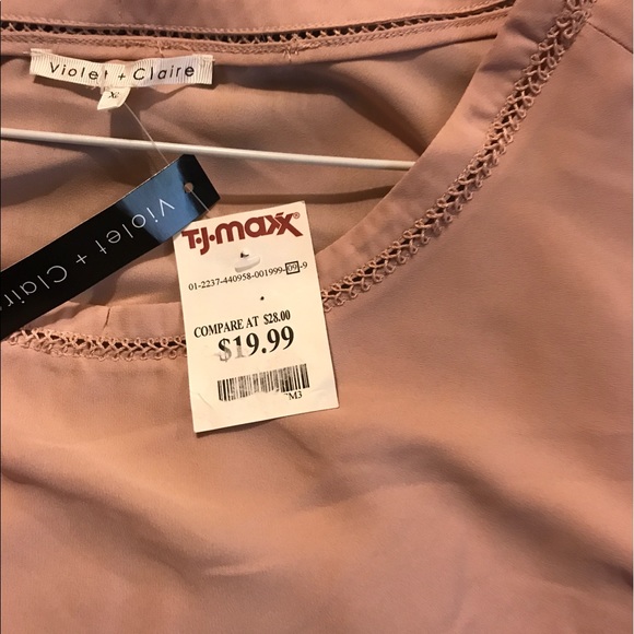 Rose Gold Blouse - Picture 3 of 3