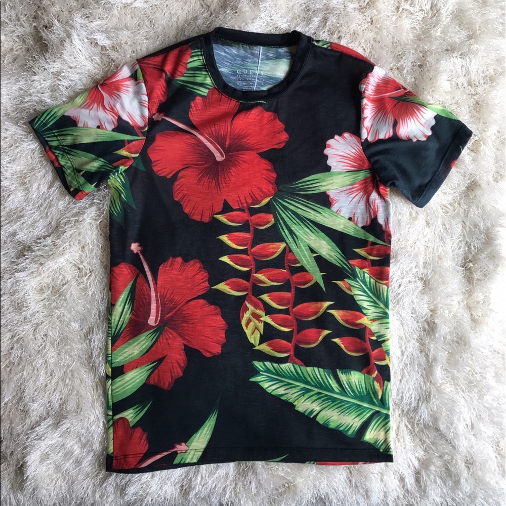 Guess T-Shirt