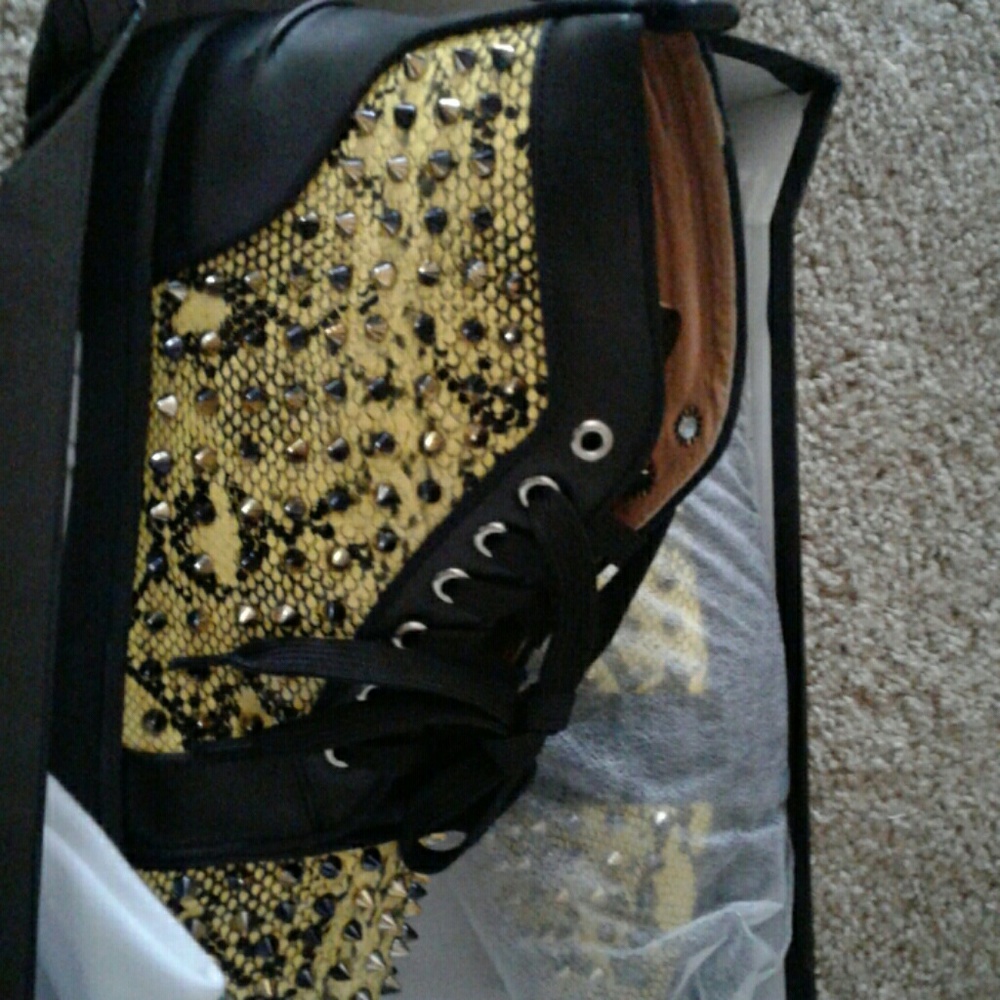 Shoes
