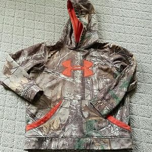 Underarmour camouflage storm hoodie L