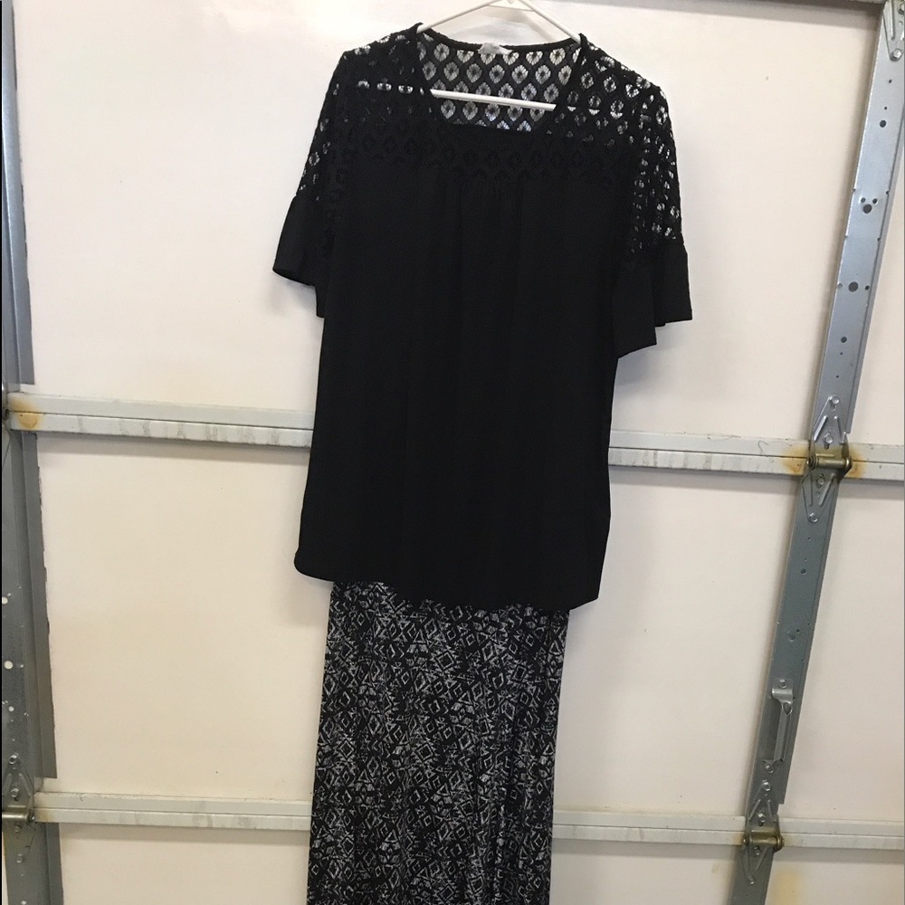 LuLaRoe Black & White Aztec Print Maxi Skirt W/Top
