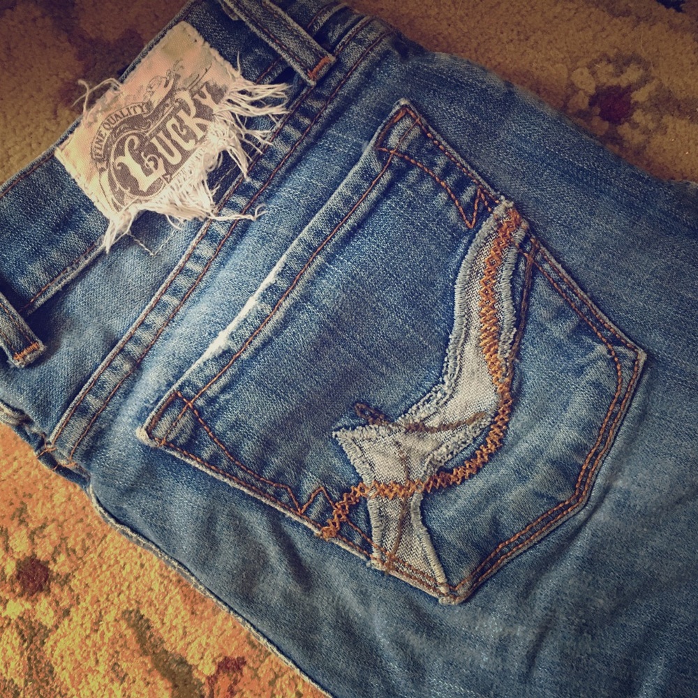 Lucky Brand 27/34 long inseam original Bootcut