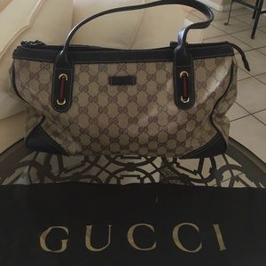 SALE ❤️ Authentic Gucci Vinyl Handbag EUC