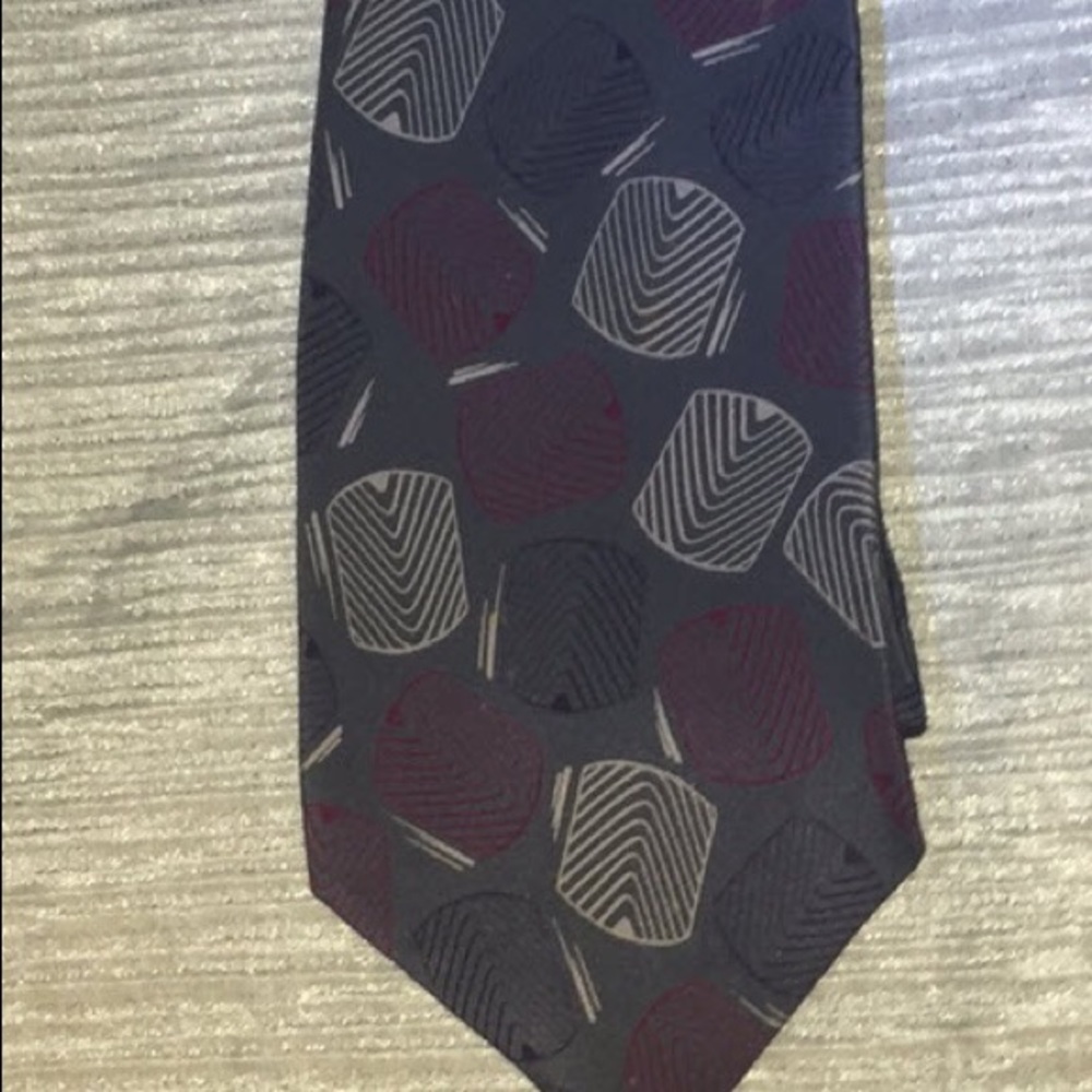 Tie