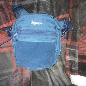 Supreme ss17 shoulder bag
