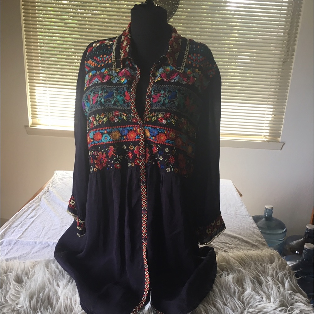 Johnny Was embroidered blouse