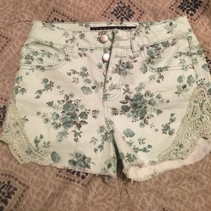 Mint floral shorts