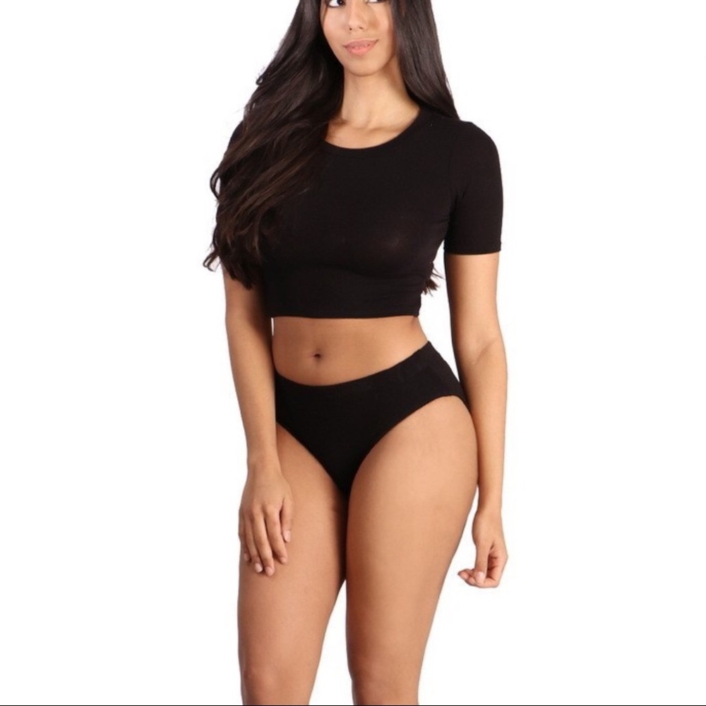 💋Crop Top & Briefs💋