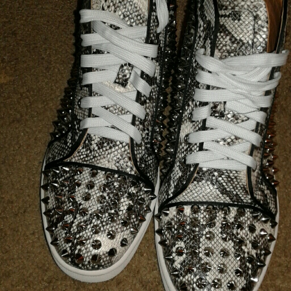 Spiked shoes