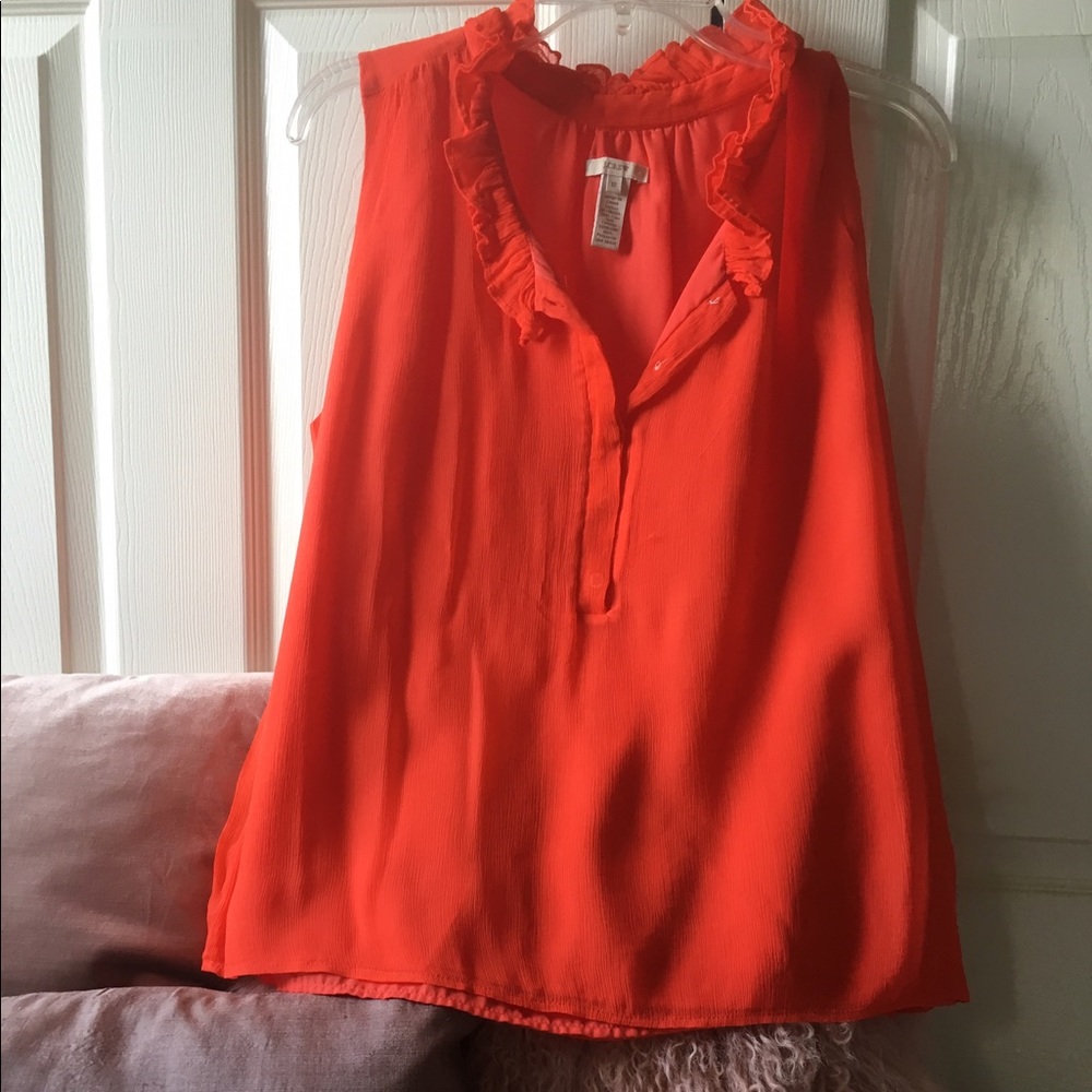 Sleeveless top