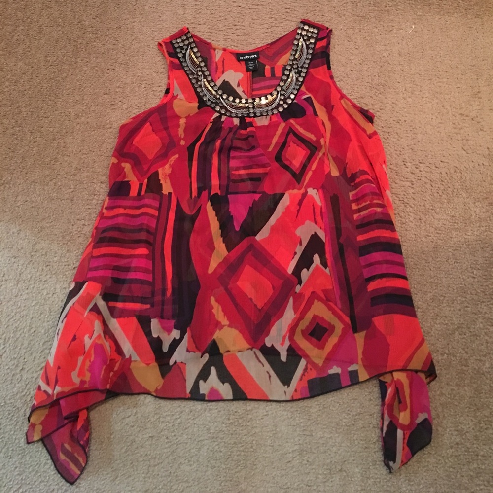 14/16 Lane Bryant tank top with shark bite hem