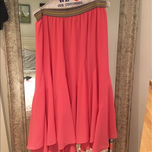 Coral maxi skirt with ruffled bottom - Picture 2 of 7