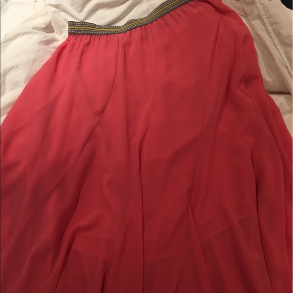 Coral maxi skirt with ruffled bottom - Picture 6 of 7