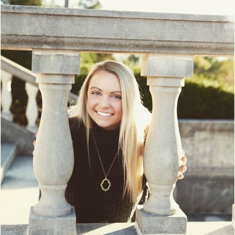 Meet your Posher, Caroline