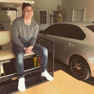 Meet your Posher, Phillip