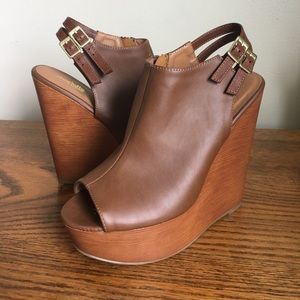 Zip on Wedges