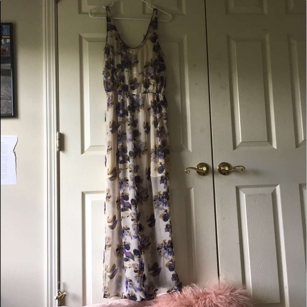 Floral maxi dress