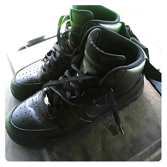 all black high top af1