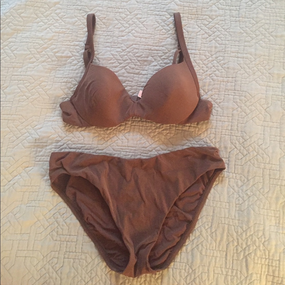 Victoria secret bathing suit- 34B & medium
