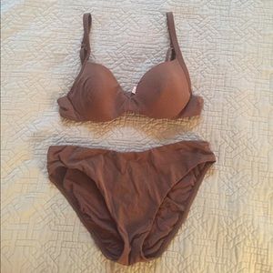 Victoria secret bathing suit- 34B & medium