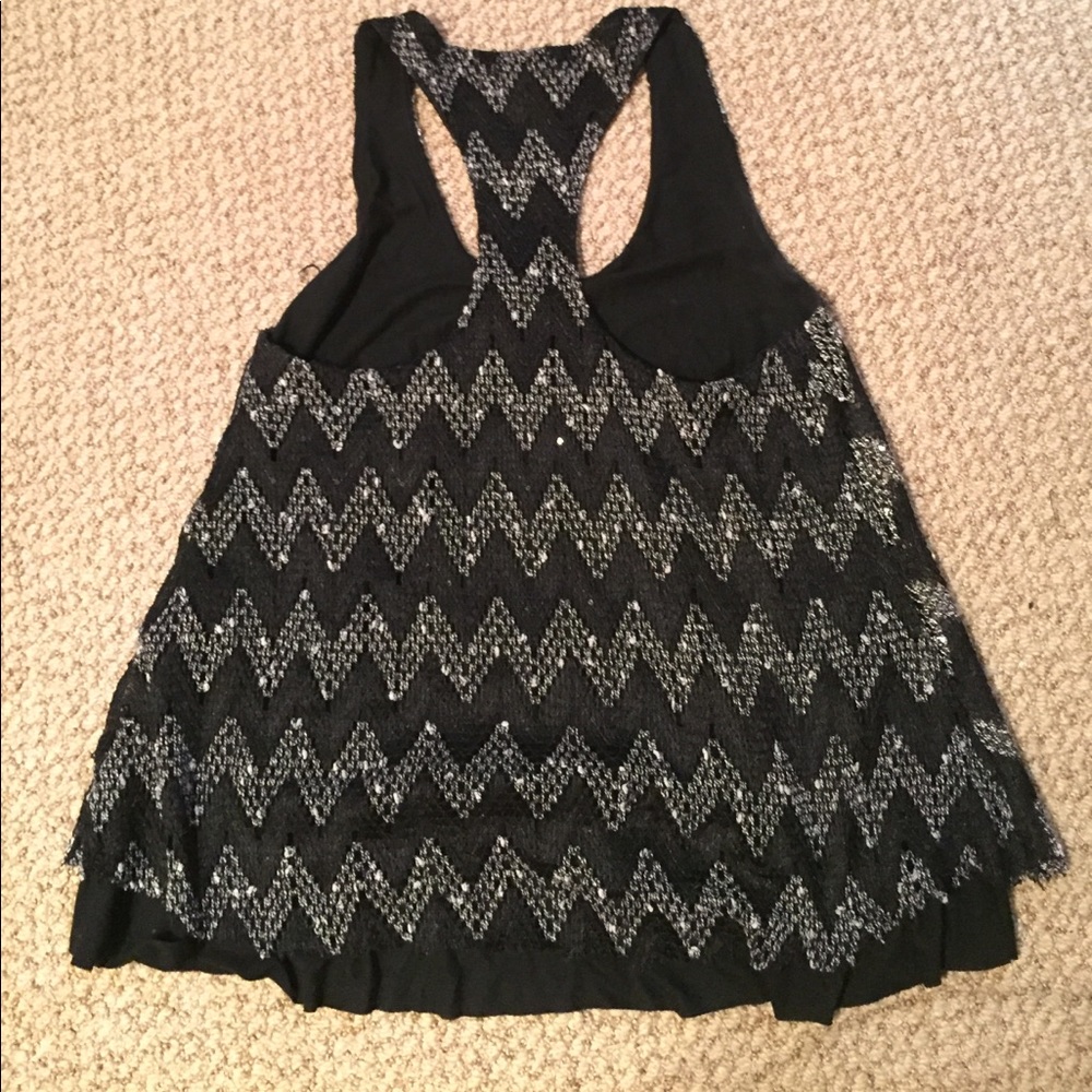 Tank top - Picture 2 of 3