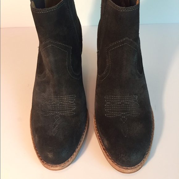 **SOLD** NWOB Dolce Vita Jones suede boot Sz 7.5 - Picture 7 of 7