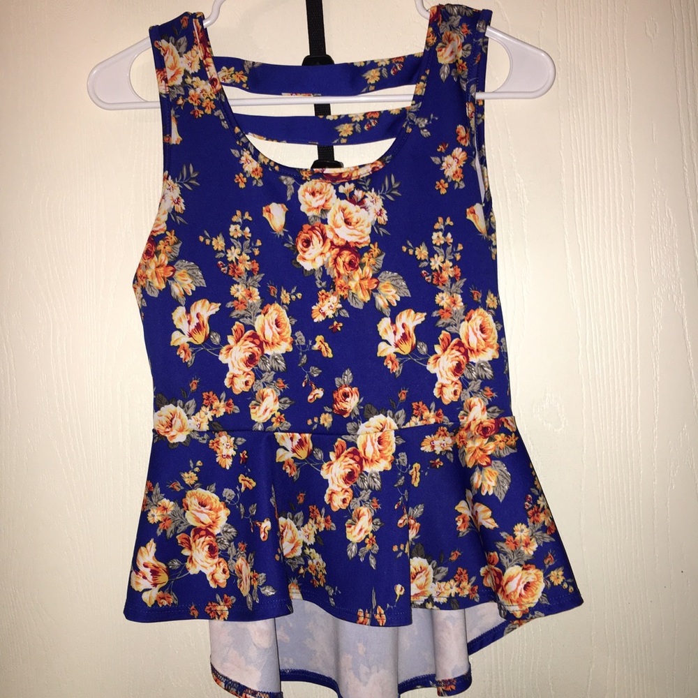 Floral top