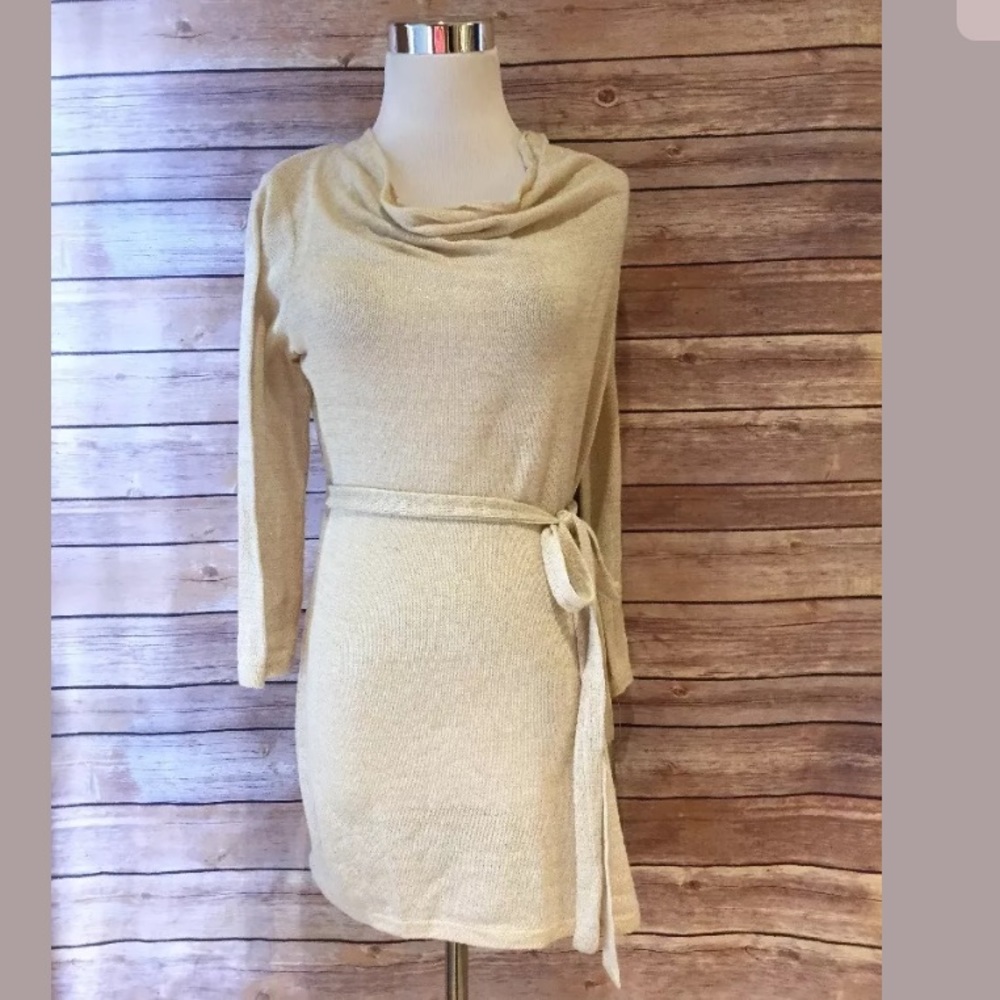 New motherhood maternity gold sweater size small