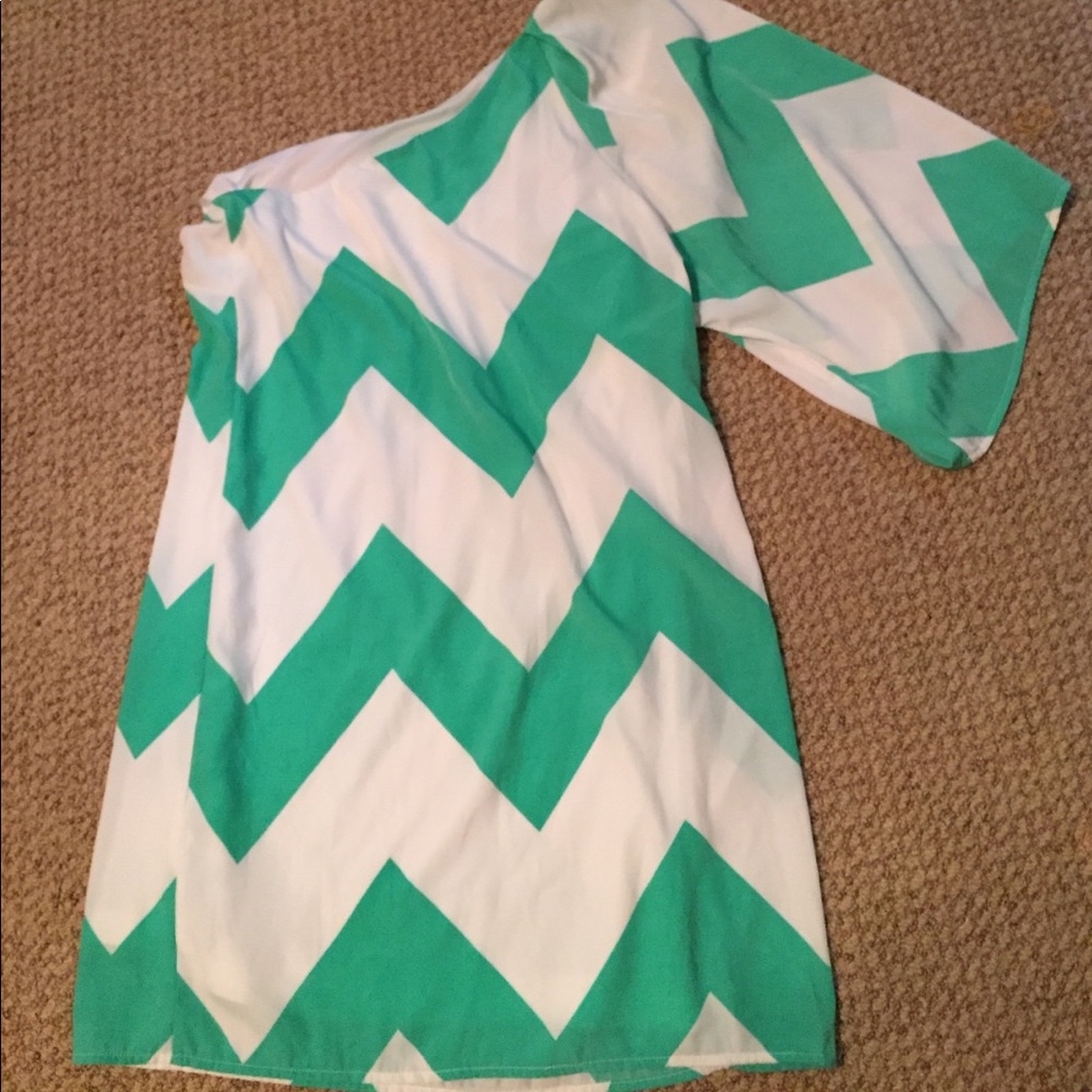 Off the shoulder chevron dress.