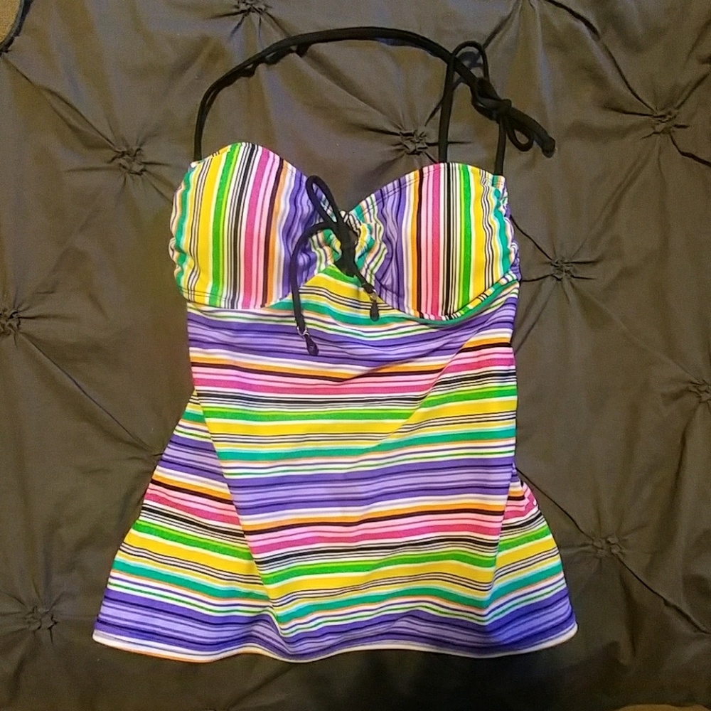 Bright tabkini