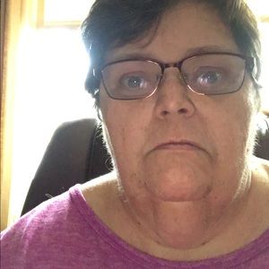 Meet your Posher, Debbie