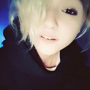 Meet your Posher, Johnny