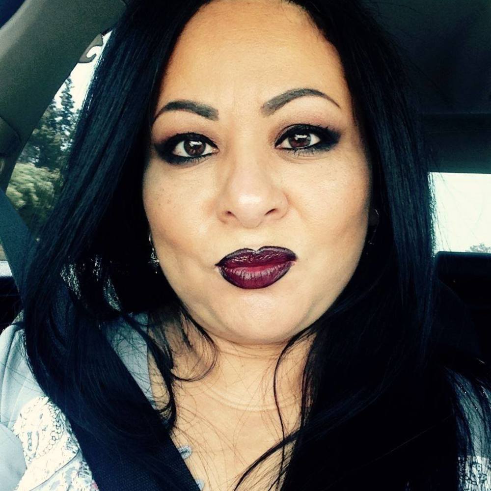 Meet your Posher, Anita