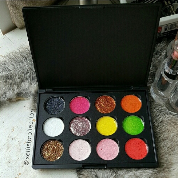 SALE 12 Pc Pressed Glitter Palette - Picture 2 of 3