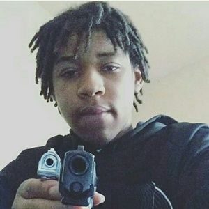 Meet your Posher, Izeal