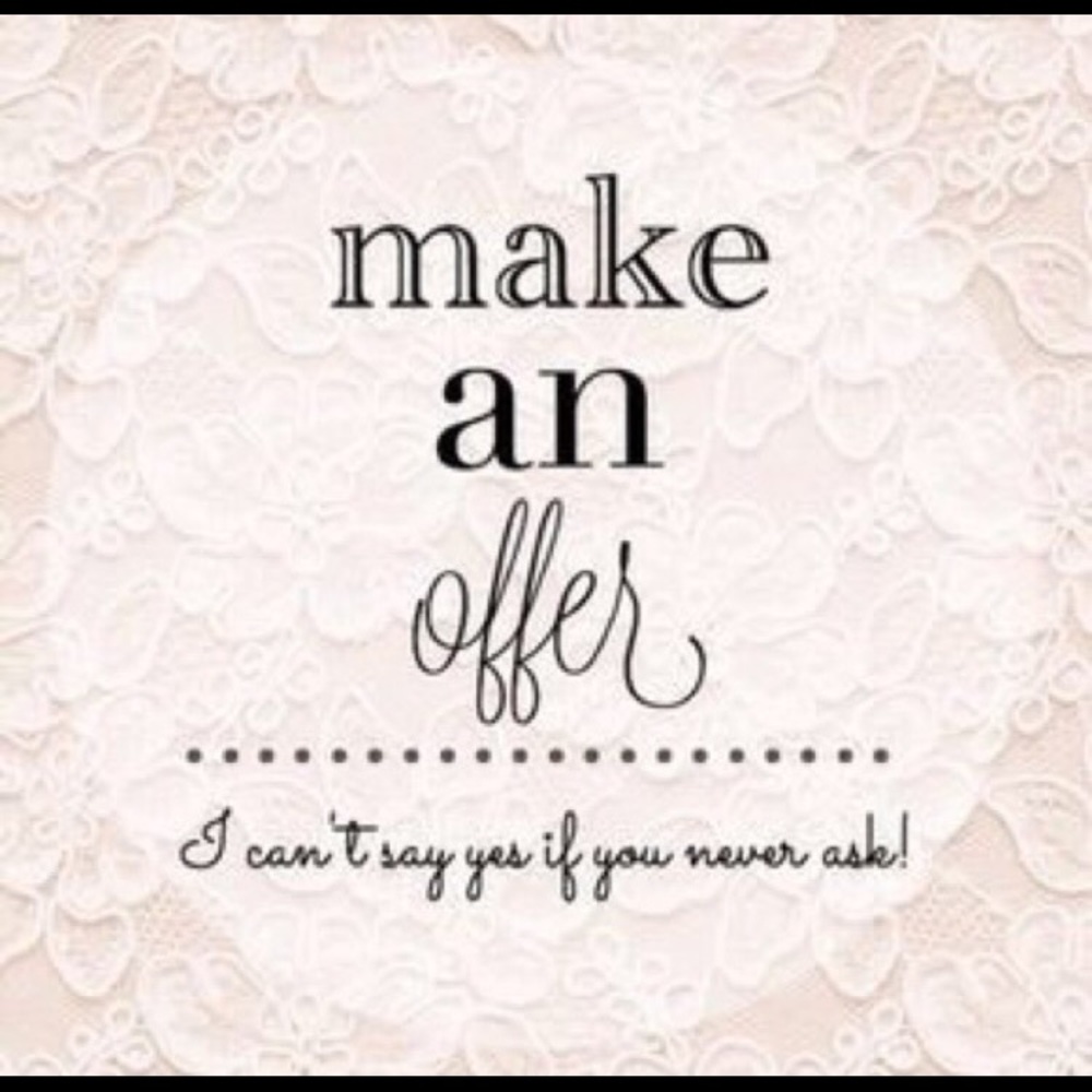 💞 Make an Offer!!! Trying to get rid of items! 💞