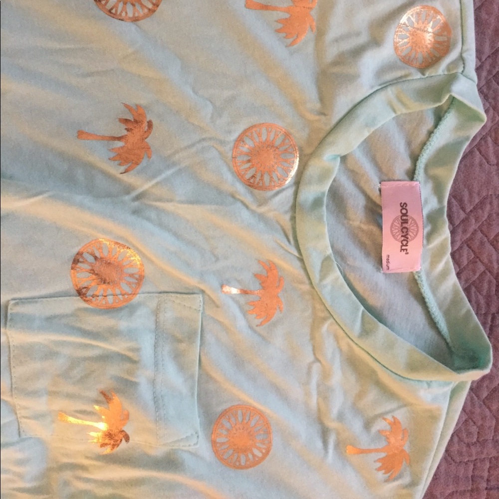 Soul cycle workout tee medium aqua color