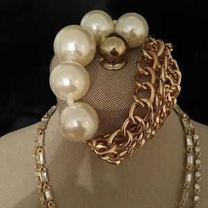 Faux pearl and chain bracelet only
