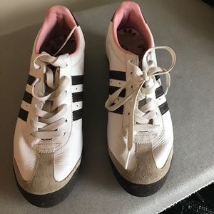Women's adidas shoes size 7
