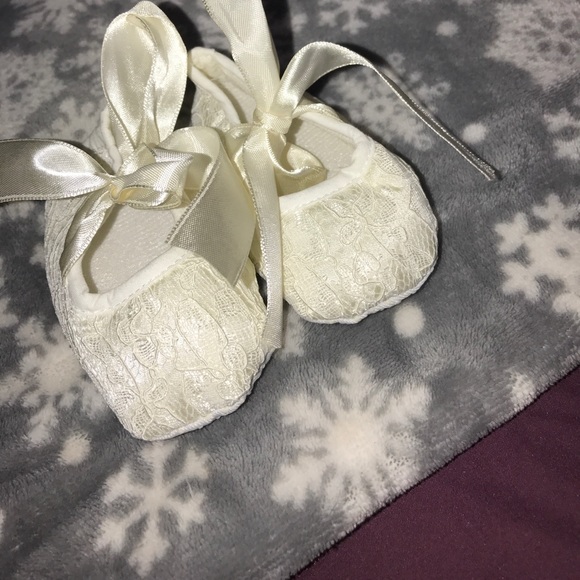 Custom made baby shoes - Picture 4 of 6
