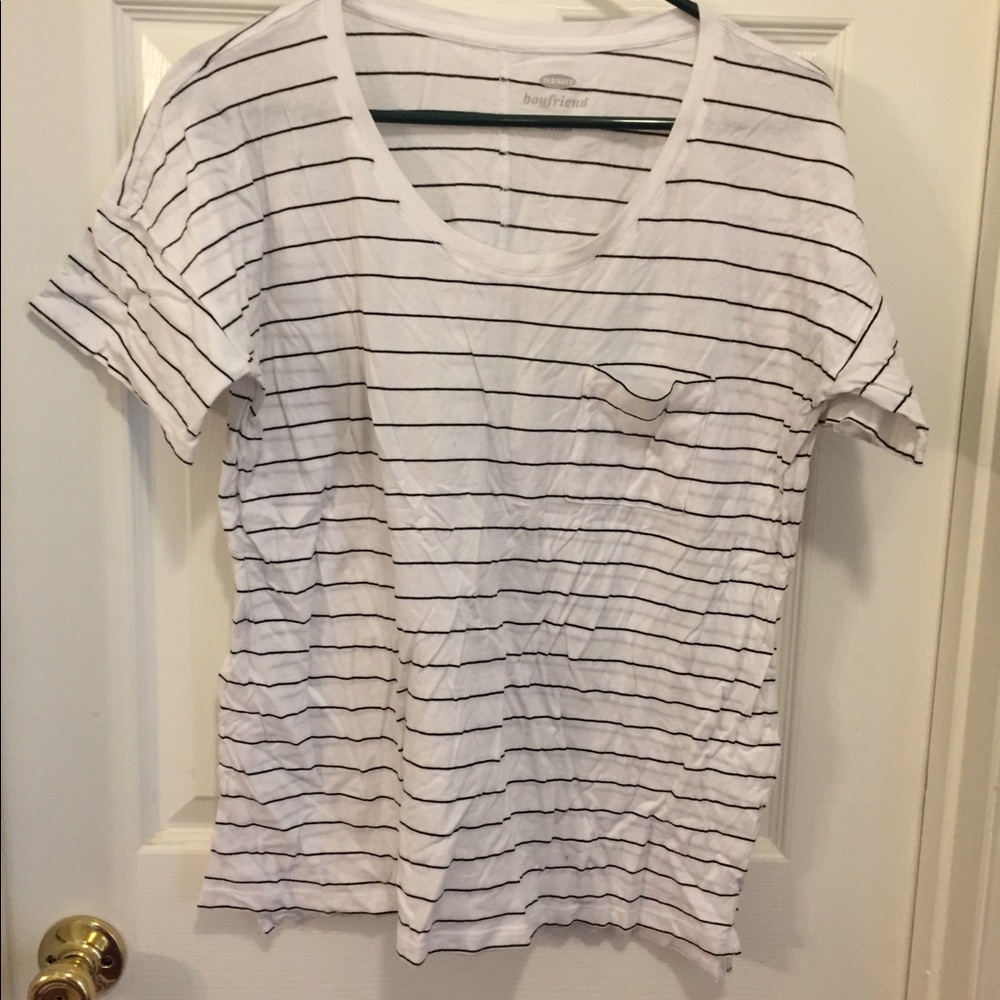 B/w boyfriend tee