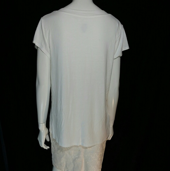 *SOLD*⚡White short sleeve t-shirt, mossimo XXL⚡ - Picture 2 of 2