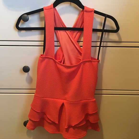 Bebe Cross Front Peplum Top X-Small 💥SALE - Picture 2 of 5