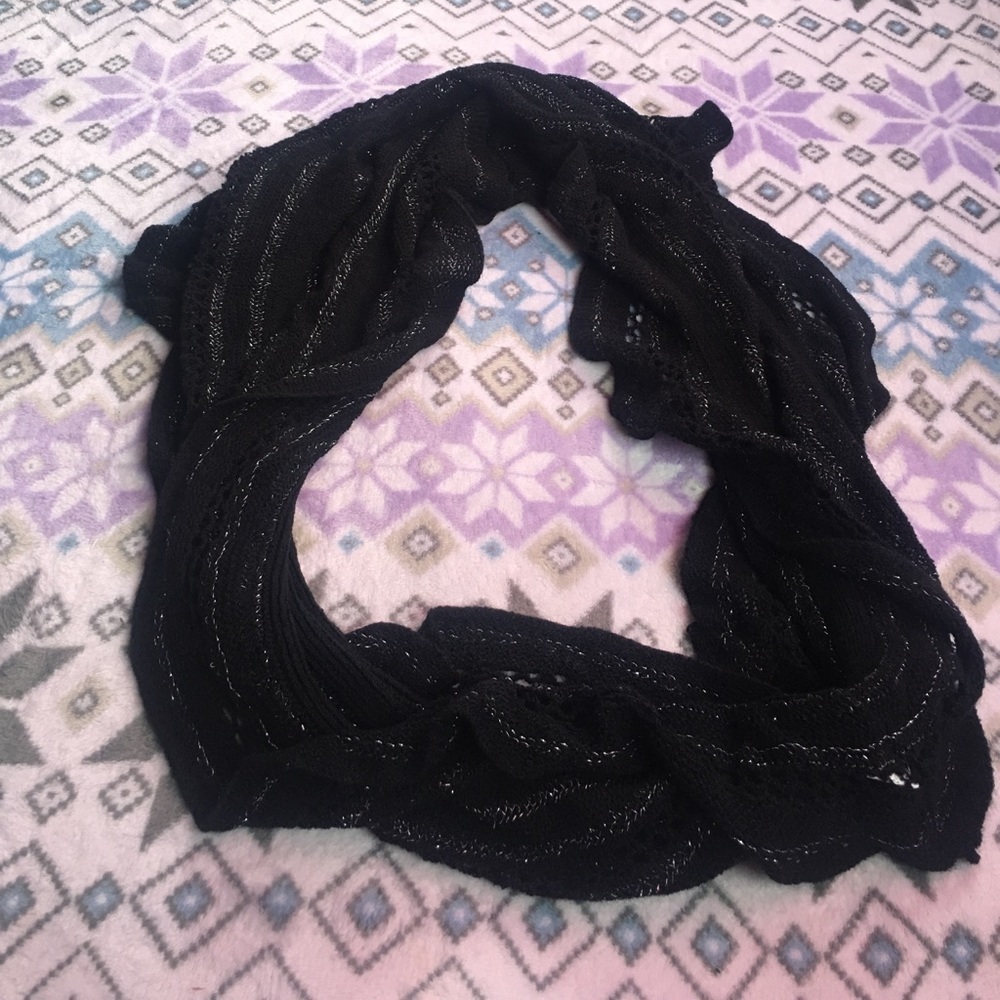Black scarf