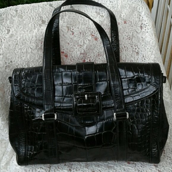 ANN TAYLOR Handbags - ANN TAYLOR BLACK EMBOSSED CROC LEATHER SATCHEL