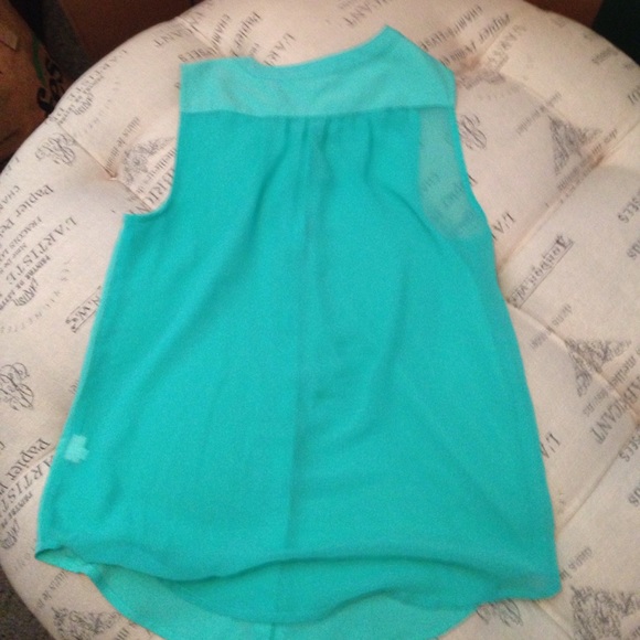 American Eagle green sleeveless blouse size small - Picture 3 of 4