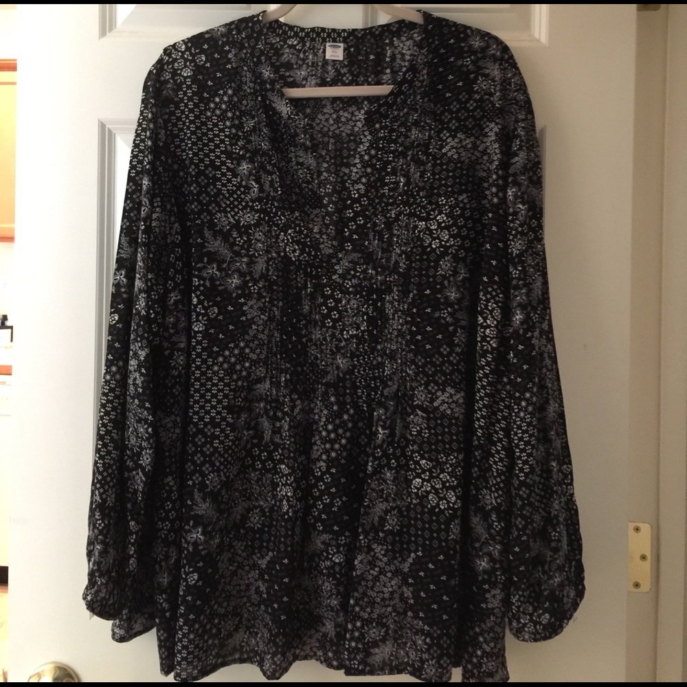 Old navy blouse