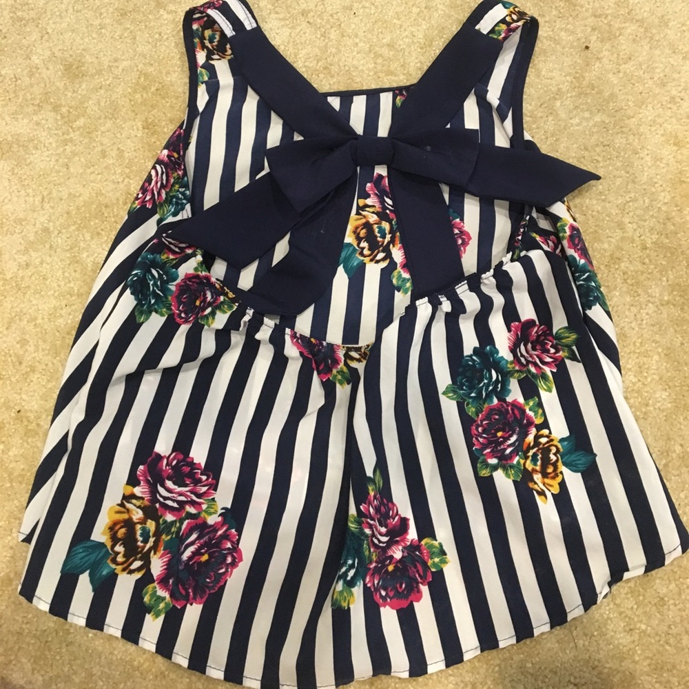 Bow tie back tank !