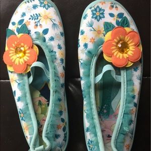 Disney Frozen Fever Water Shoes, Size 13