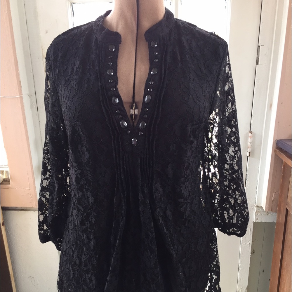 Lace tunic top